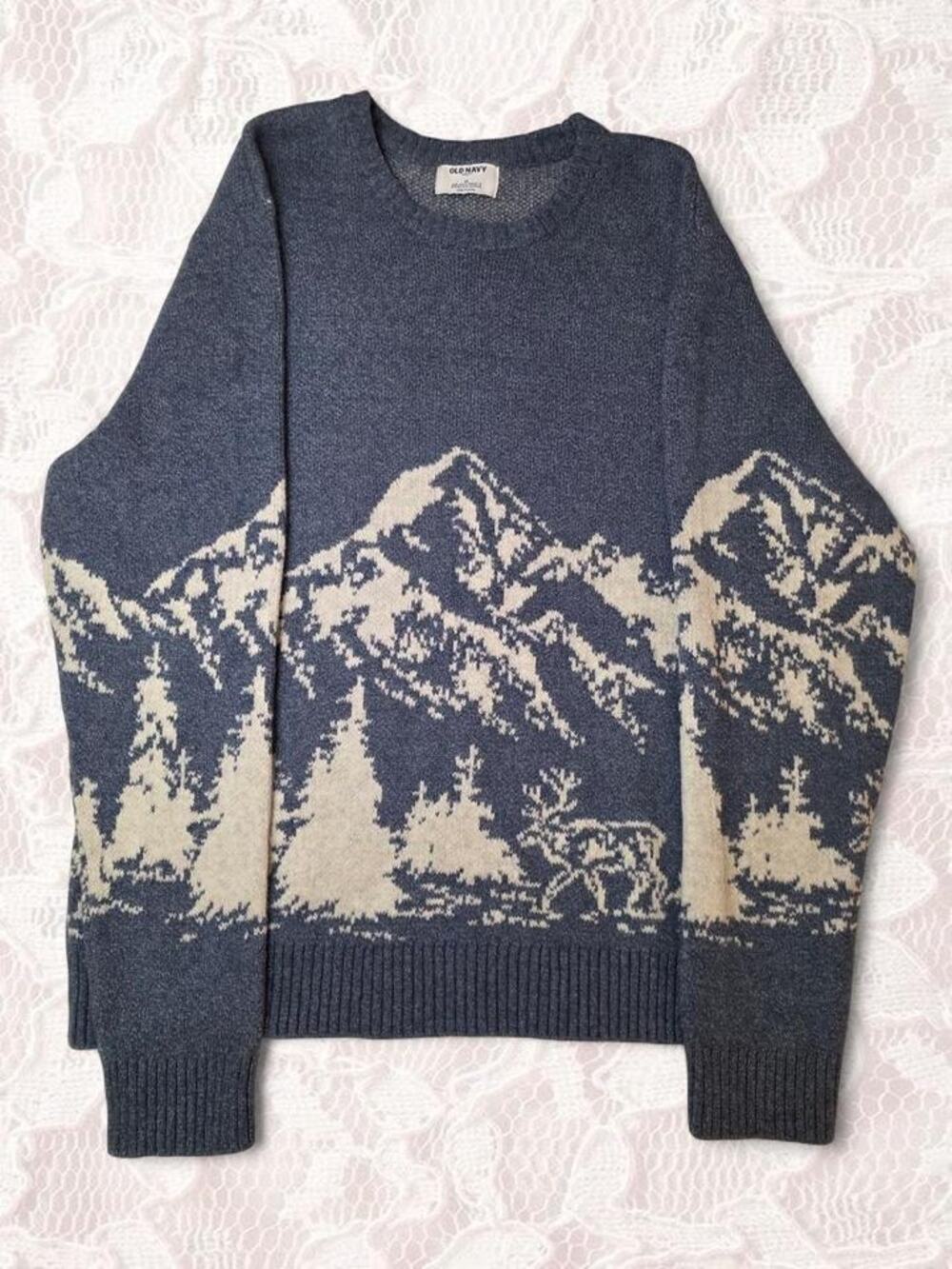 Old Navy Men's XL Blue Mountain Deer Scene Crew Neck Sweater